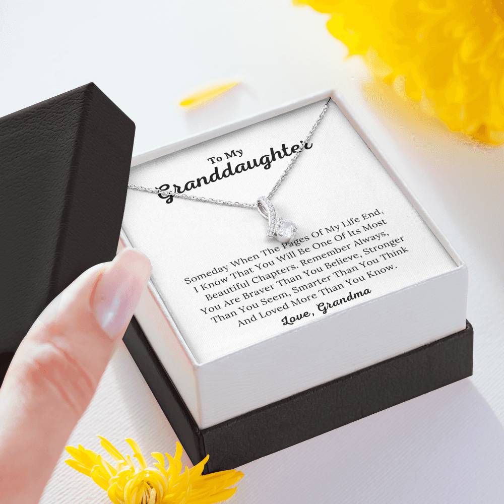 To My Granddaughter - One Of Most Beautiful Chapters Of My Life - Alluring Beauty Necklace